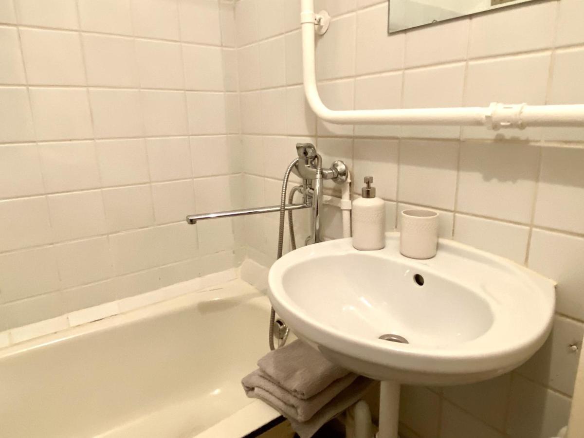 Spacious 3-Room Apartment & Parking 리가 외부 사진